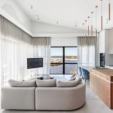 2-bedr Exclusive Sea Views @sventosios Vartai Apartment