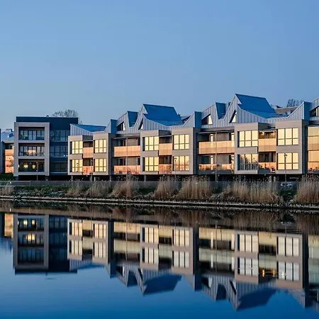 2-bedr Exclusive Sea Views @sventosios Vartai Butas *