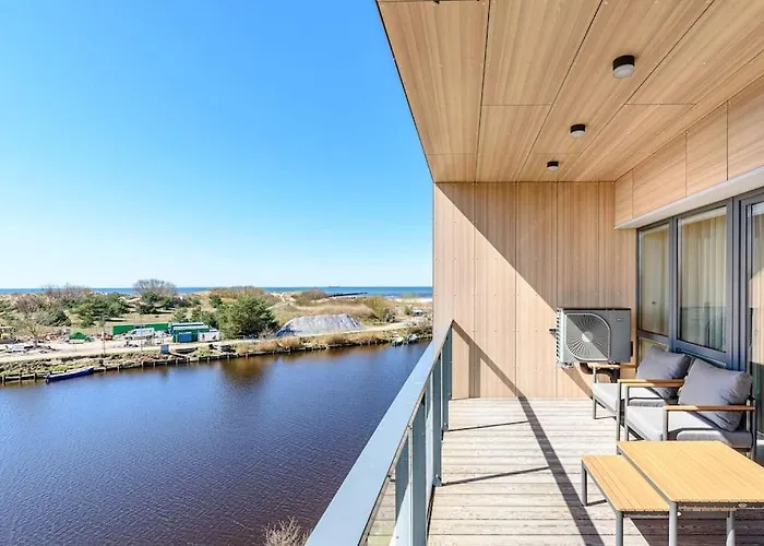 Appartamento 2-bedr Exclusive Sea Views @sventosios Vartai